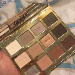 Tartelette in bloom Eyeshadow palette